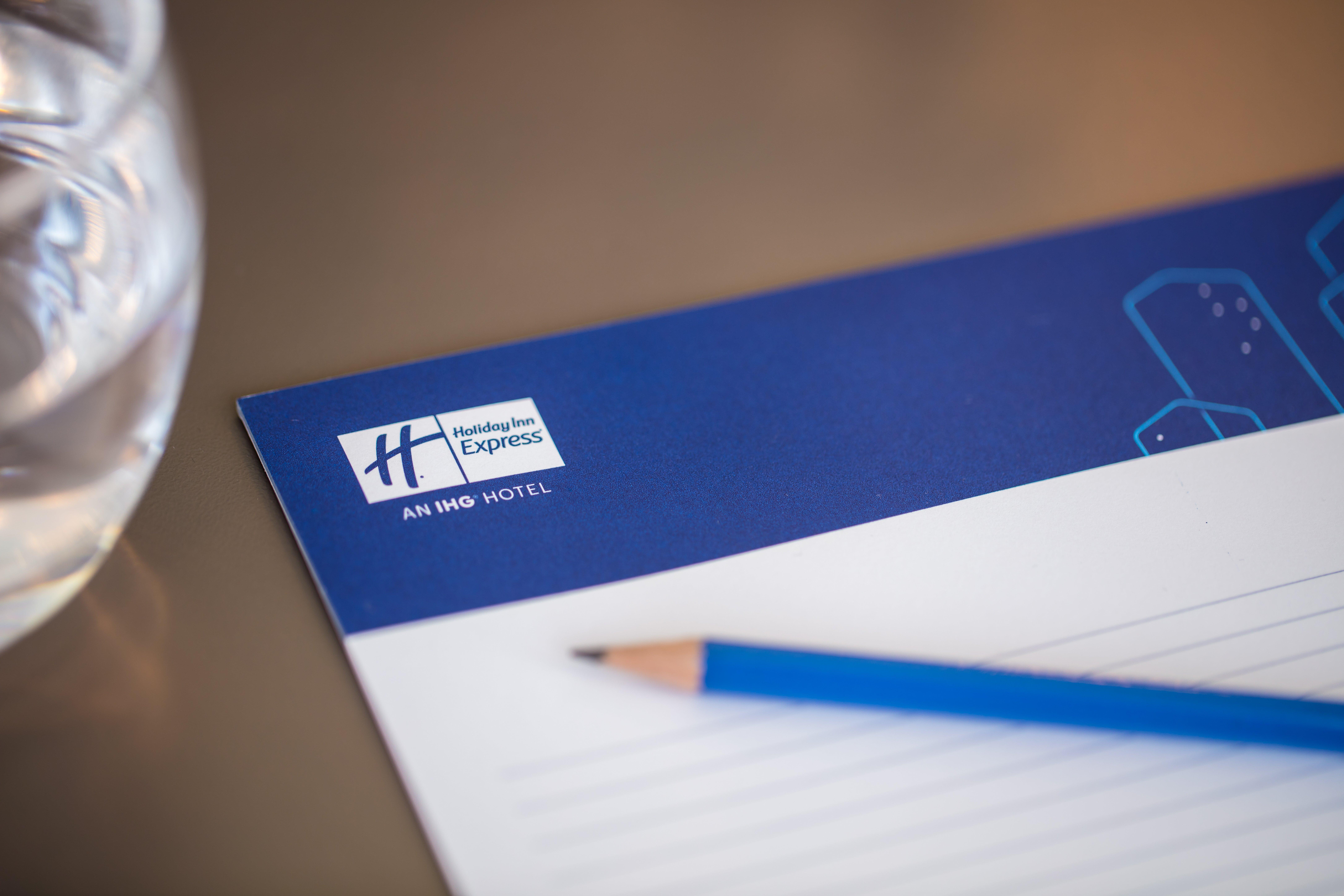 Holiday Inn Express The Hague - Parliament By Ihg Exterior foto