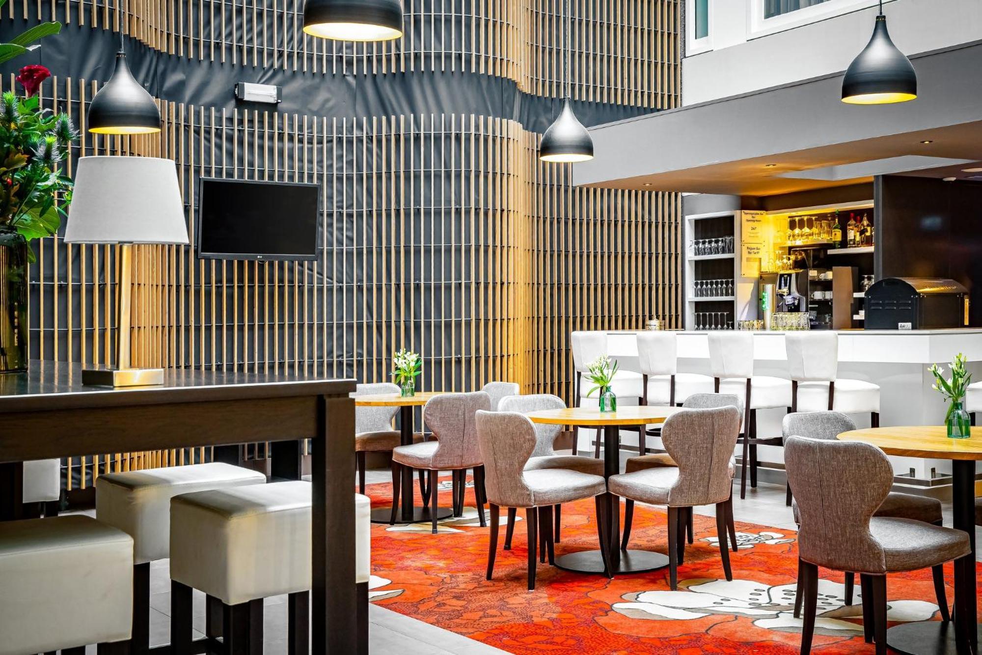 Holiday Inn Express The Hague - Parliament By Ihg Exterior foto