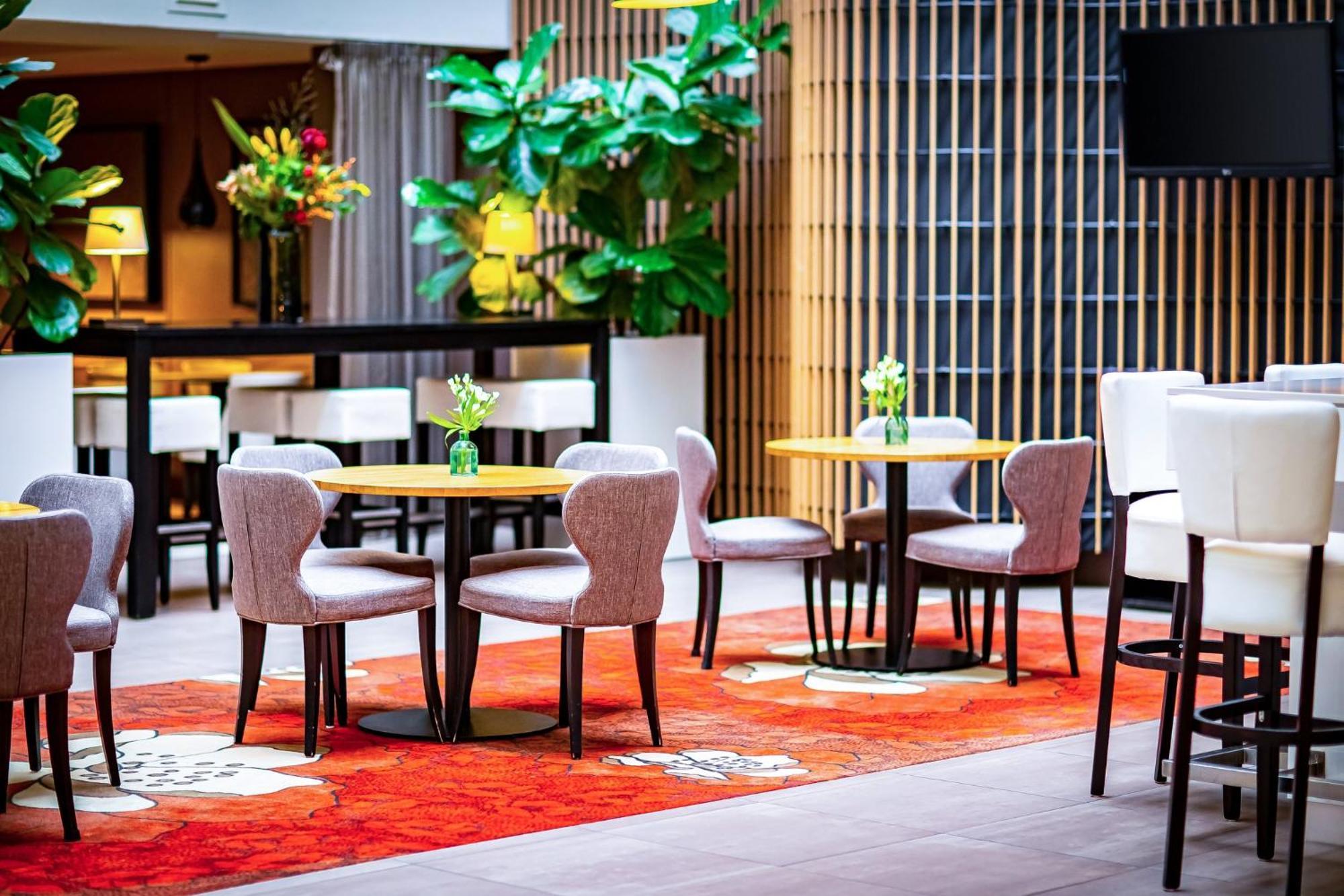Holiday Inn Express The Hague - Parliament By Ihg Exterior foto